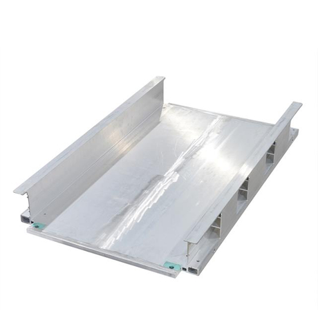 Energiespeicher-Fl&uuml;ssigkeits-K&uuml;hlplatten-Reibr&uuml;hrschwei&szlig;-Service.JPG